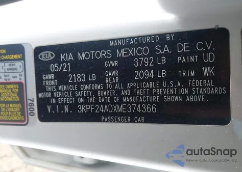 2021 Kia Forte Fe z USA, uszkodzony, nr VIN 3KPF24ADXME374366
